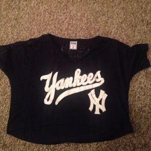 PINK Yankees crop top